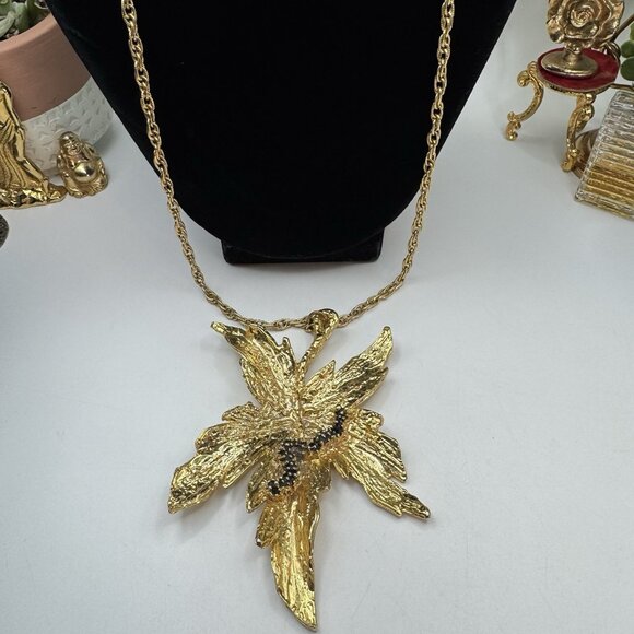 SASCHA BRASTOFF Brutalist Statement Necklace Pendant Leaf Gold Tone Vintage - Picture 4 of 10